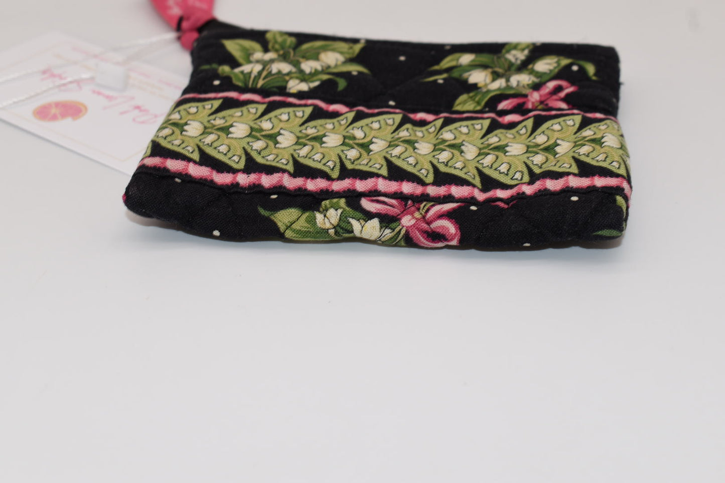 Vera Bradley Zip Coin Wallet in "New Hope" Pattern