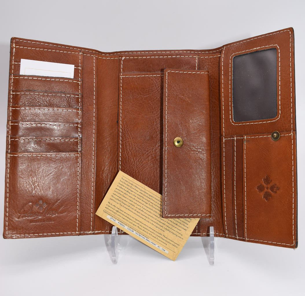 Patricia Nash Terresa Wallet in 70's Revival Small Print