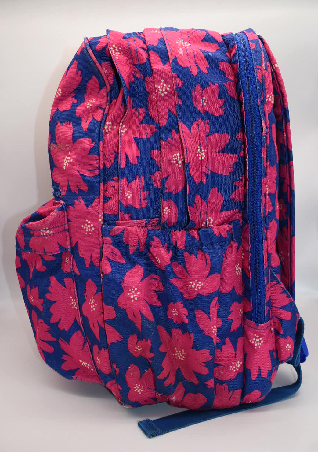 Vera Bradley XL Lighten Up Campus Backpack in "Art Poppies" Pattern