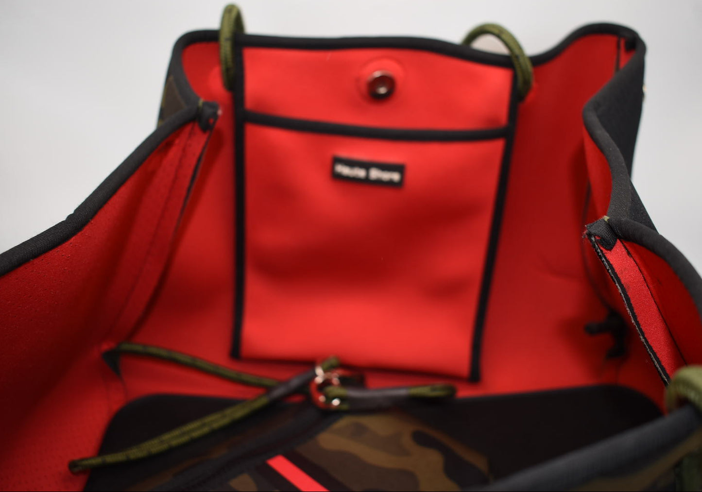 Haute Shore Grayson Show-off Neoprene Tote Bag in Camo & Red