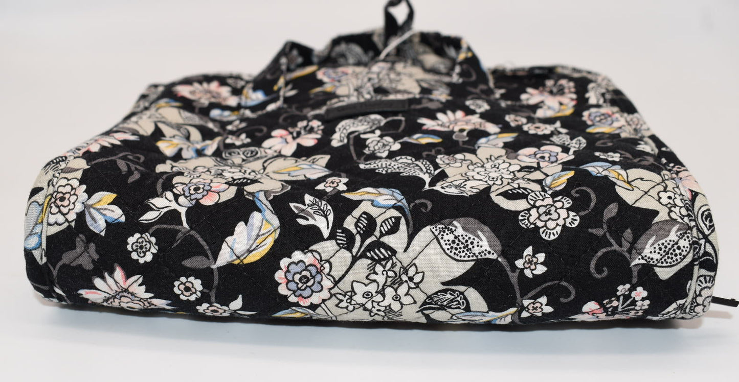Vera Bradley Iconic Compact Hanging Travel Organizer in "Holland Garden" Pattern
