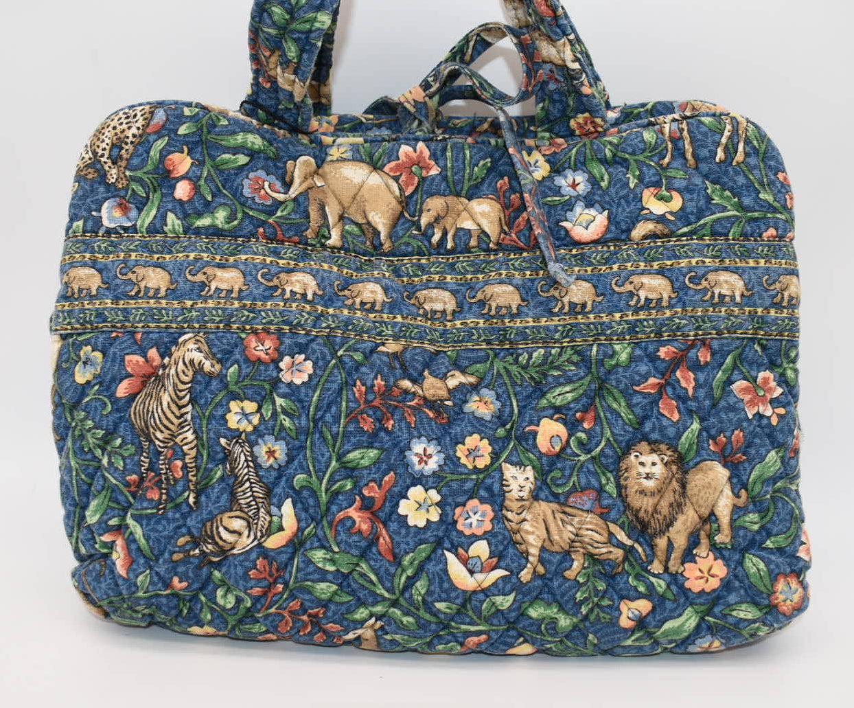 Vera Bradley Travel Organizer in "Animal Kingdom -2000" Pattern