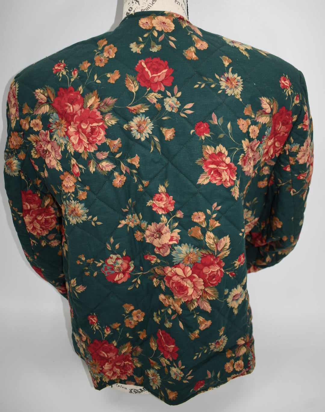 Vintage Vera Bradley Quilted Medium Jacket in "Greenbriar-1987" Pattern