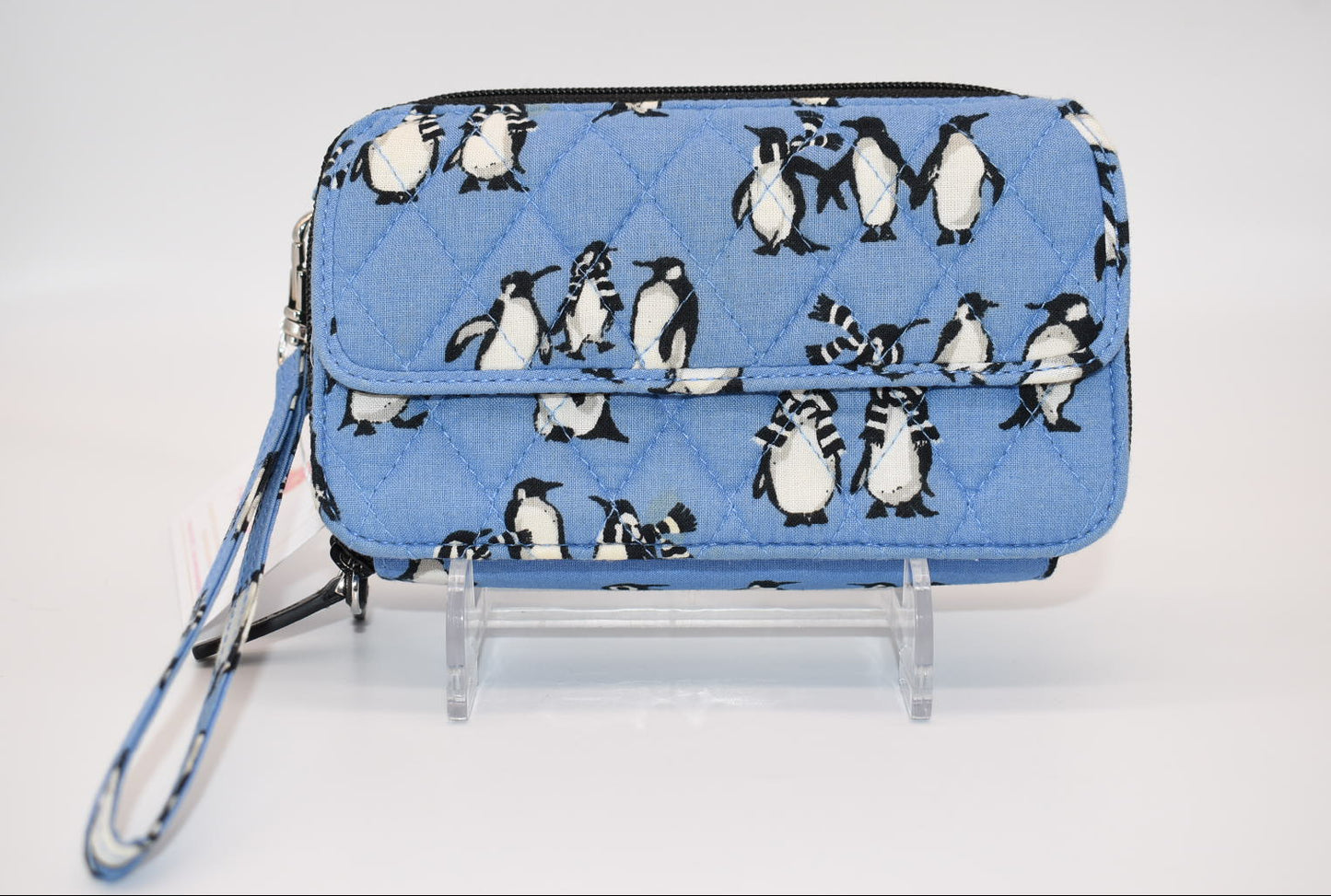 Vera Bradley All in One Wristlet/Wallet in "Playful Penguins-Blue" Pattern