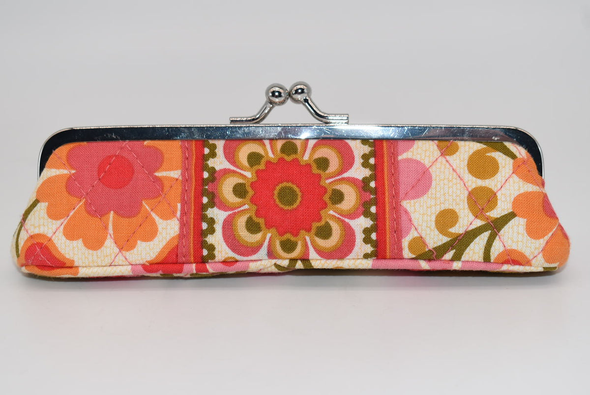 Vera Bradley Kisslock Pencil or Cosmetic Case in "Folkloric" Pattern