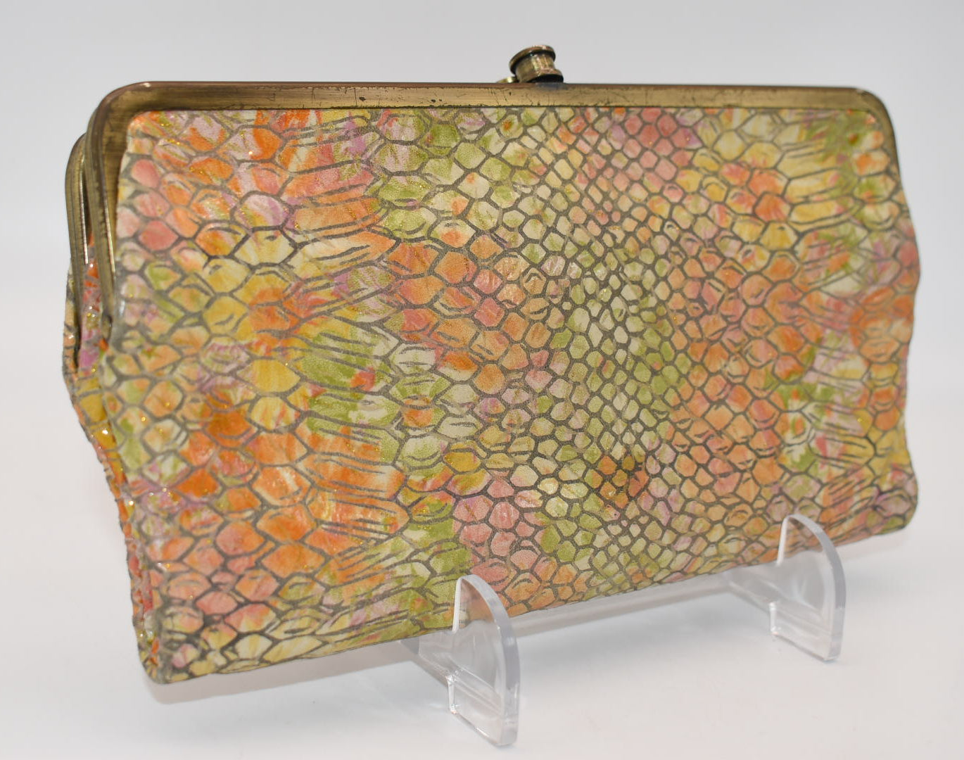 HOBO INTL Lauren Clutch Wallet