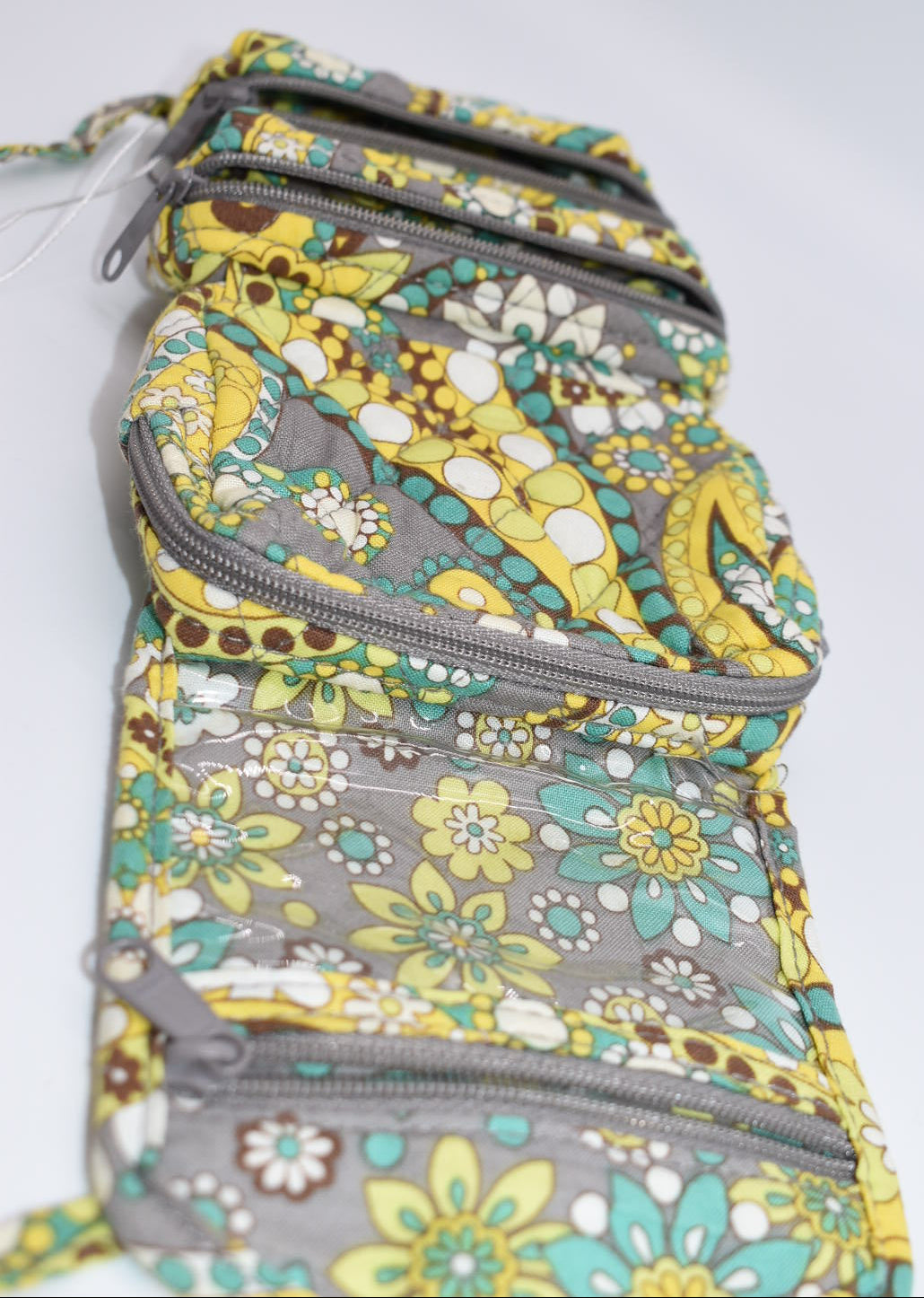 Vera Bradley "All Wrapped Up" Travel Case in "Lemon Parfait" Pattern