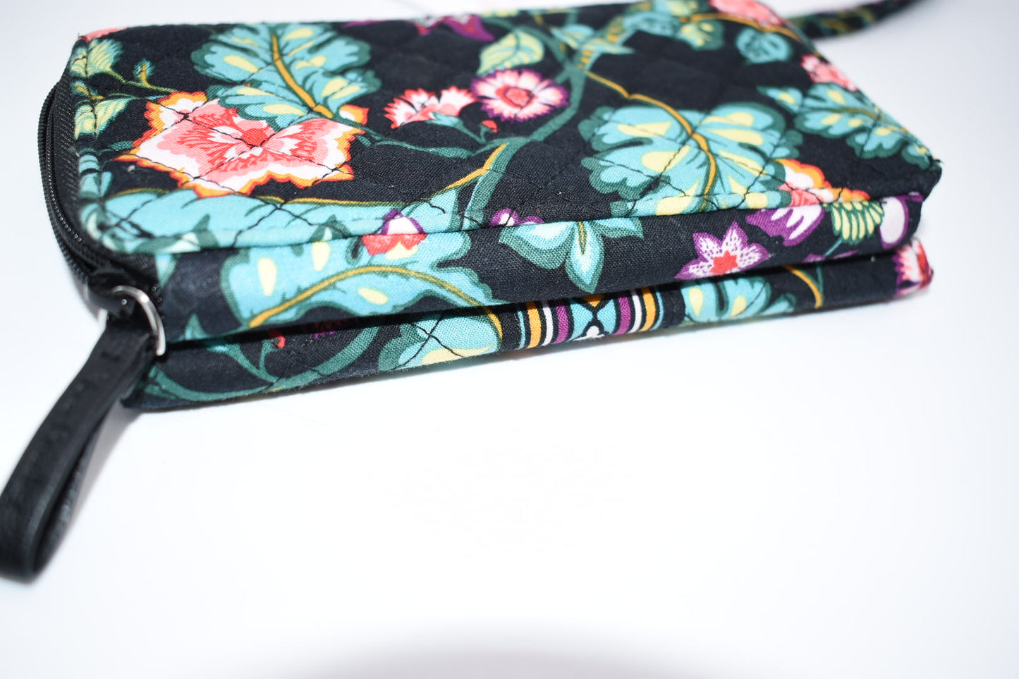 Vera Bradley Iconic RFID Combo Wristlet in "Vines Floral"