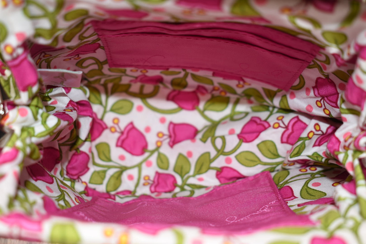 Vera Bradley Mini Frame Bag in "Lilli Bell" Pattern