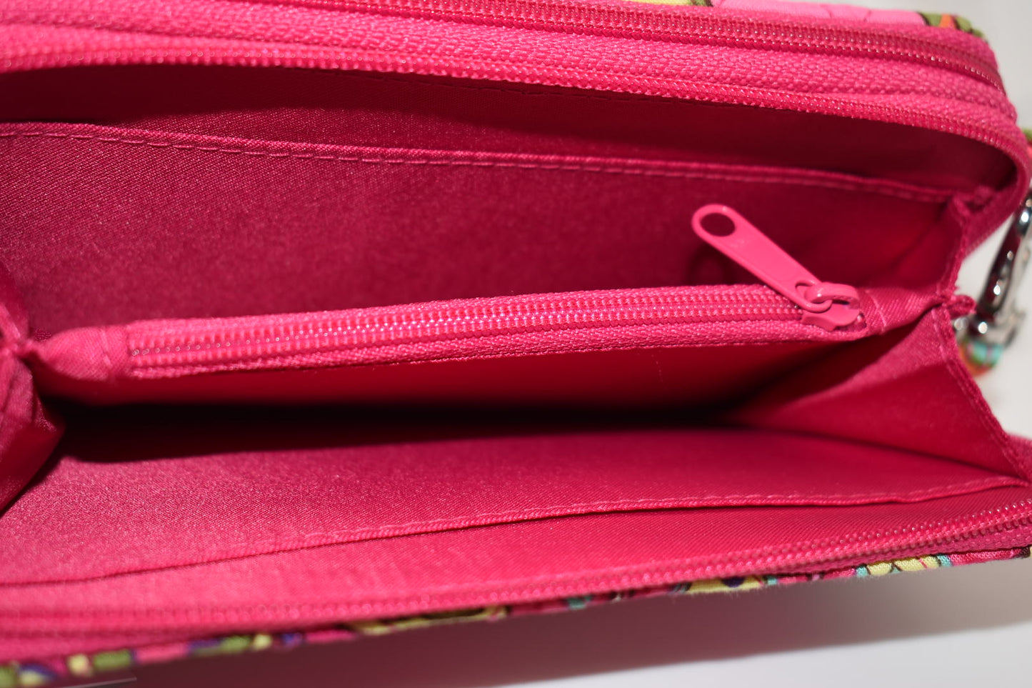 Vera Bradley All in One Crossbody Wallet in "Pink Swirls" Pattern