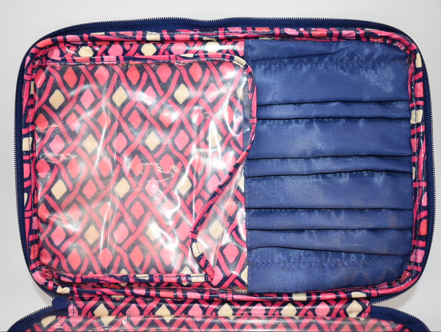 Vera Bradley Large Blush & Brush Makeup Case in "Katalina Pink" Pattern