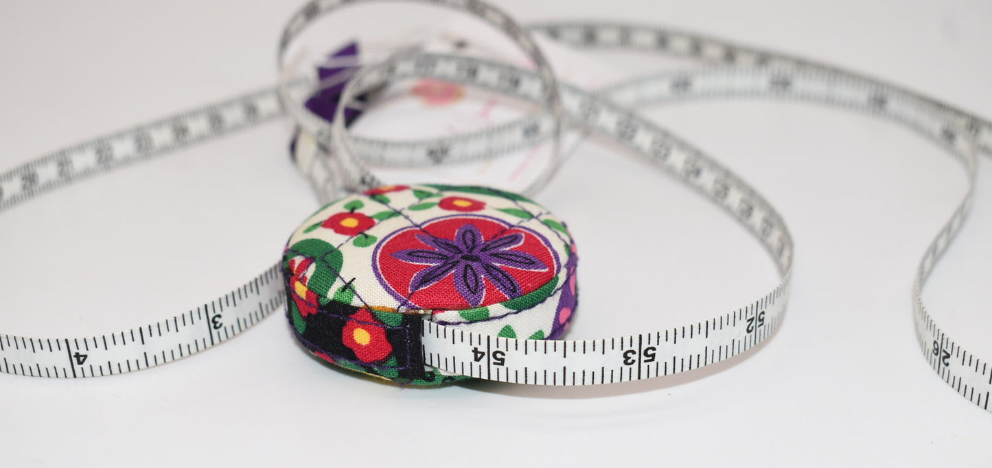 Vera Bradley Tape Measure in "Viva La Vera" Pattern