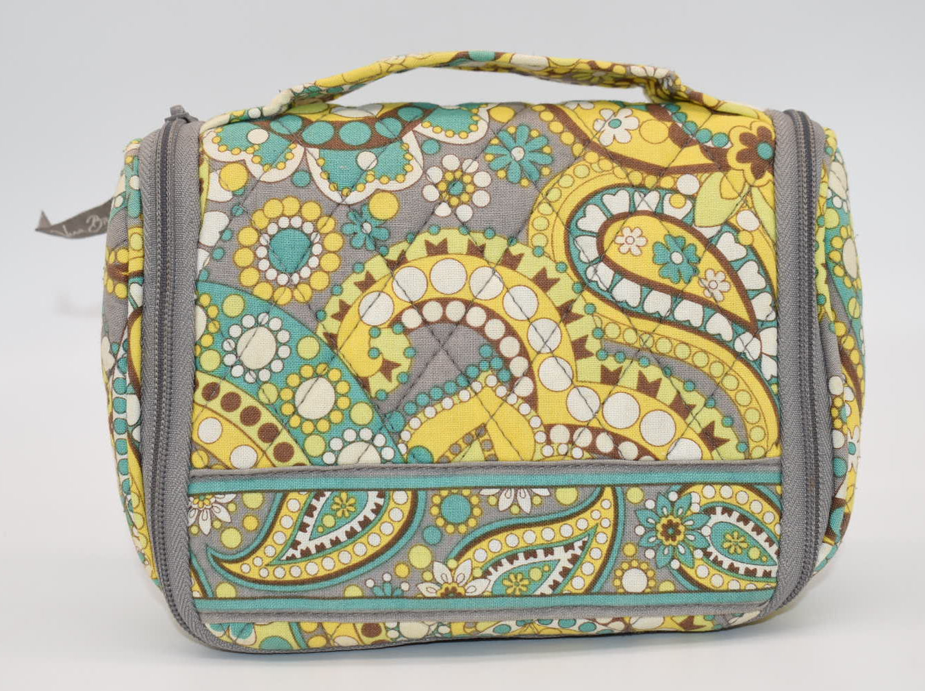Vera Bradley Hanging Jewelry Travel Bag in "Lemon Parfait" Pattern