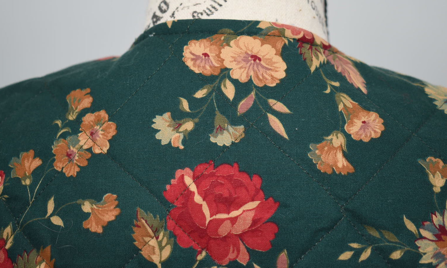 Vintage Vera Bradley Quilted Medium Jacket in "Greenbriar-1987" Pattern