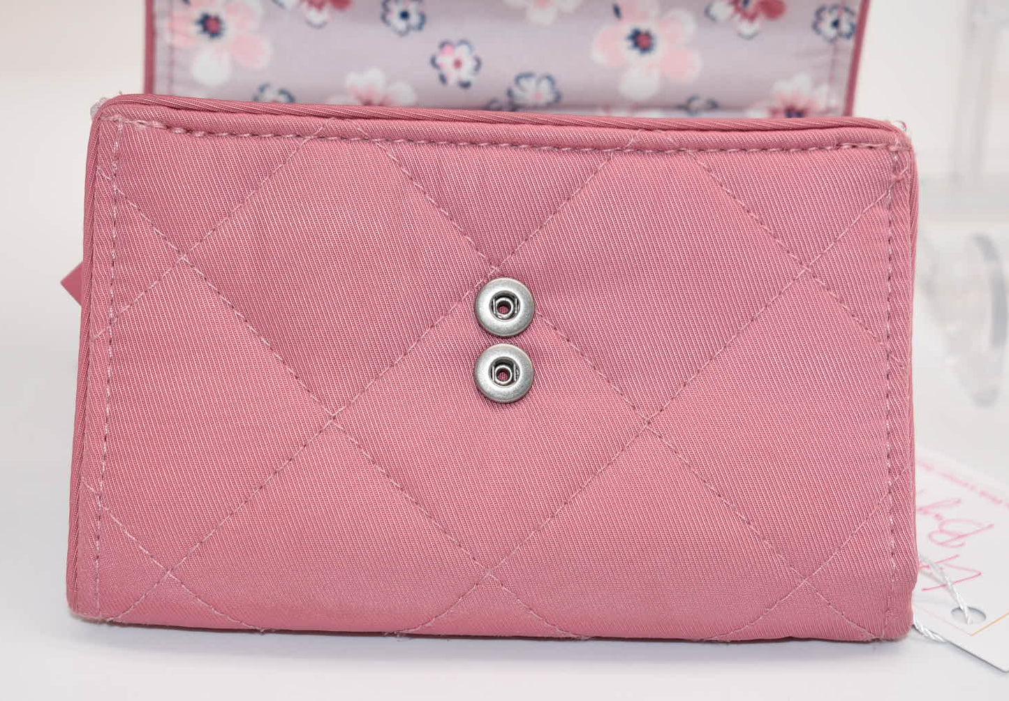 Vera Bradley RFID Riley Compact Wallet in Sea Turtles & Coral