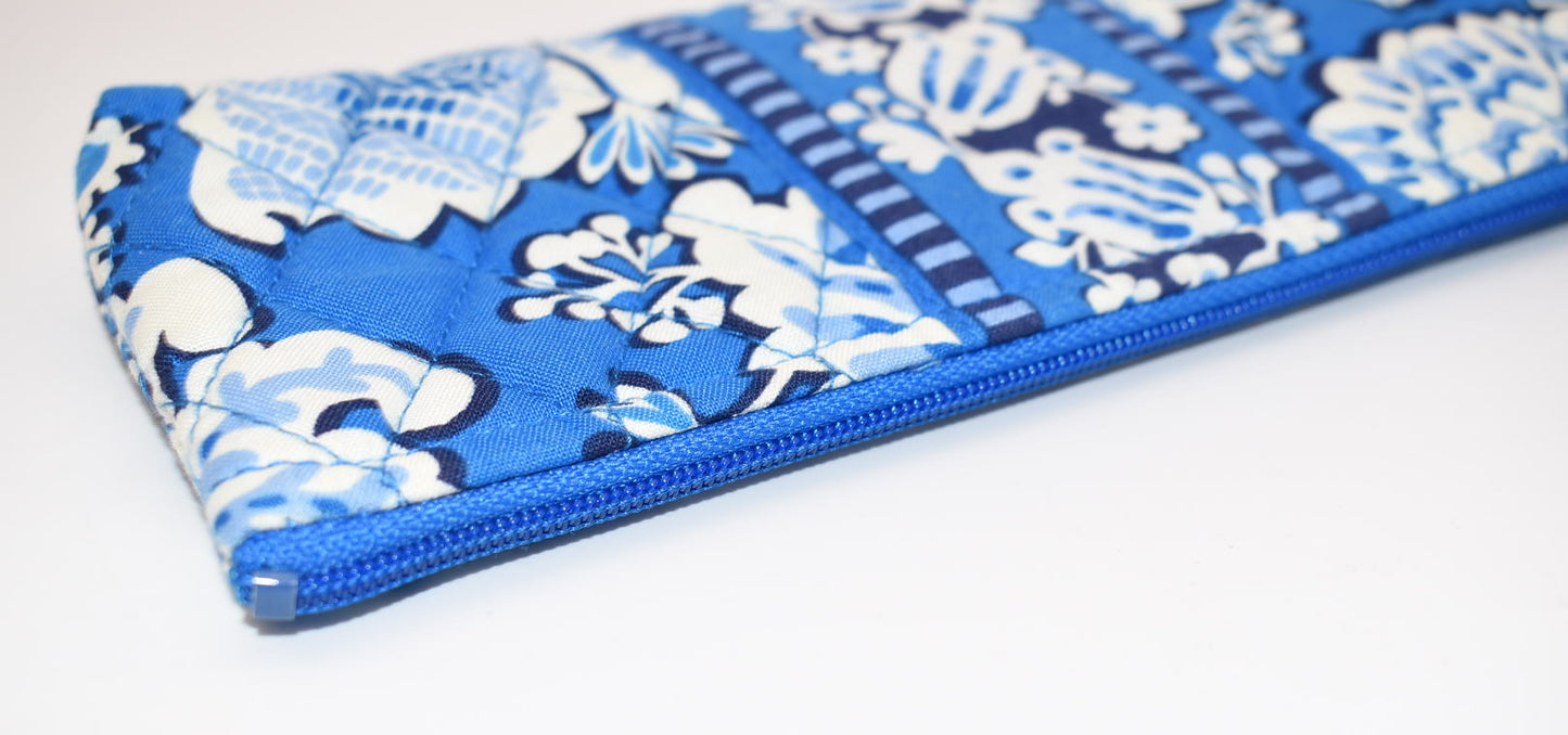 Vera Bradley Brush & Pencil Cosmetic Zip Pouch in "Blue Bayou" Pattern