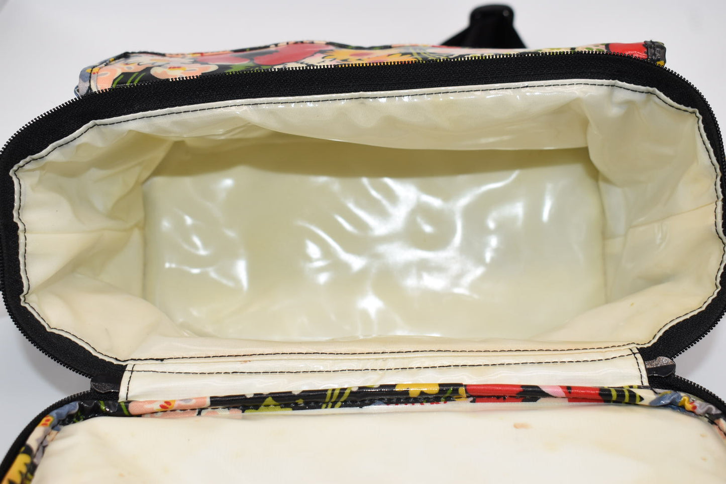 Vera Bradley Small Cooler/Lunch Bag in "Poppy Fields" Pattern