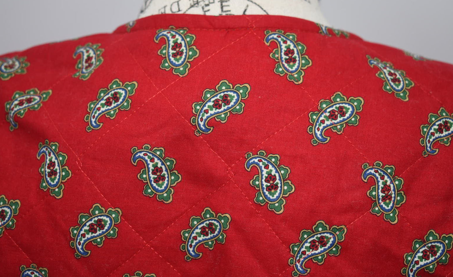 Vintage Vera Bradley Large Quilted Jacket in "Red- Fall 1991" Pattern
