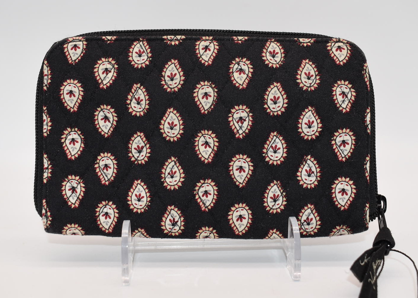 Vera Bradley Zip Around Wallet in "Classic Black " Pattern