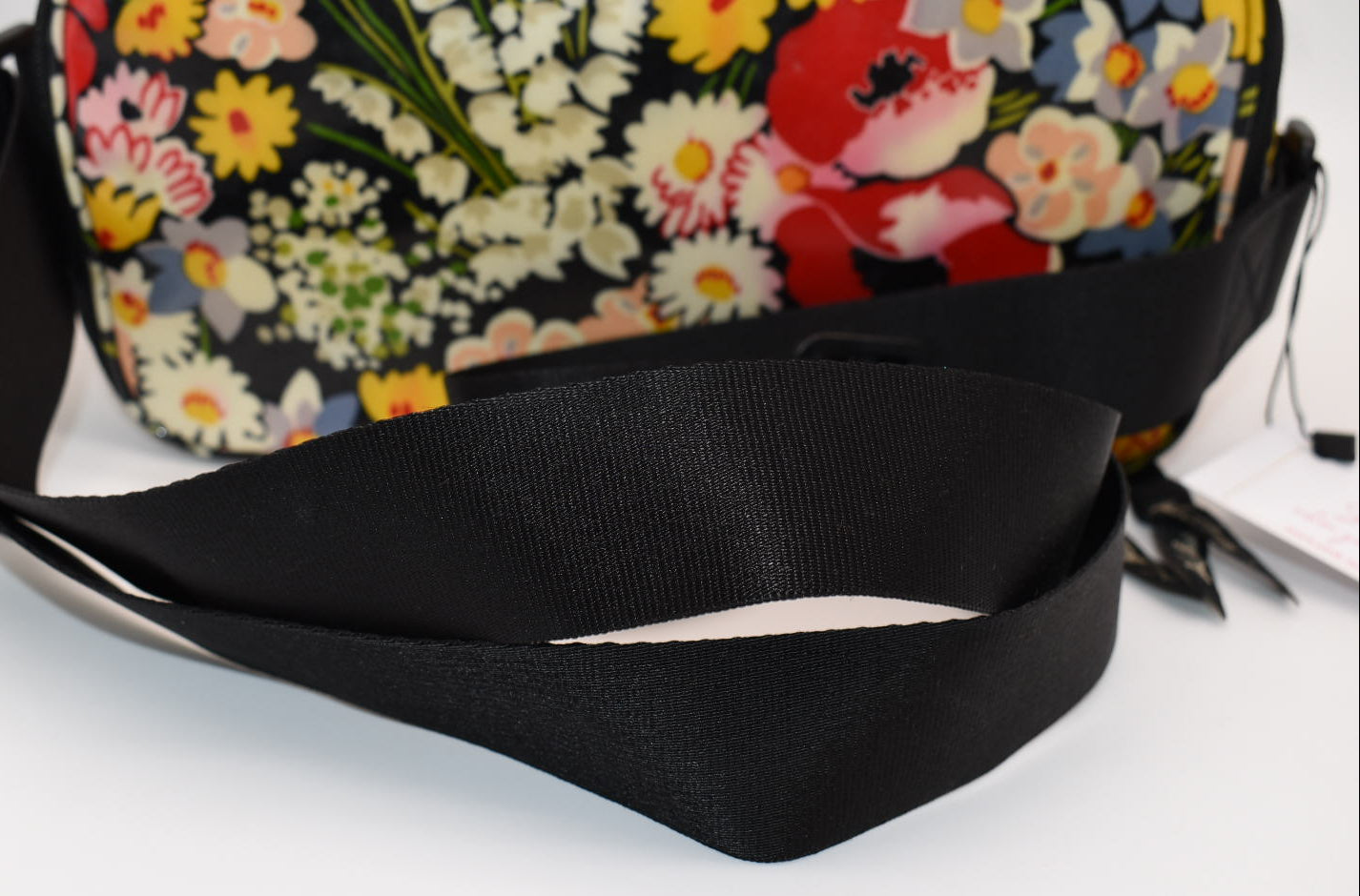 Vera Bradley Small Cooler/Lunch Bag in "Poppy Fields" Pattern