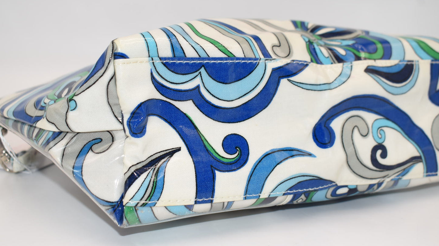 Vera Bradley XL Waterproof Makeup & Toiletry Bag in "Mediterranean White" Pattern