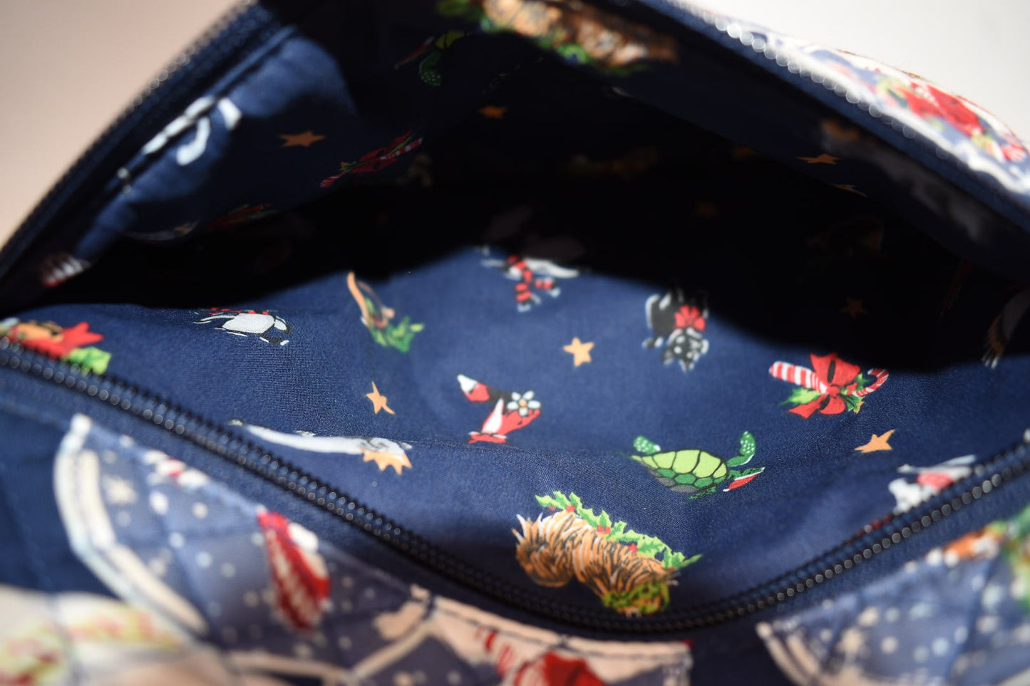 Vera Bradley in Triple Zip Hipster Crossbody Bag "Snow Globes" Pattern