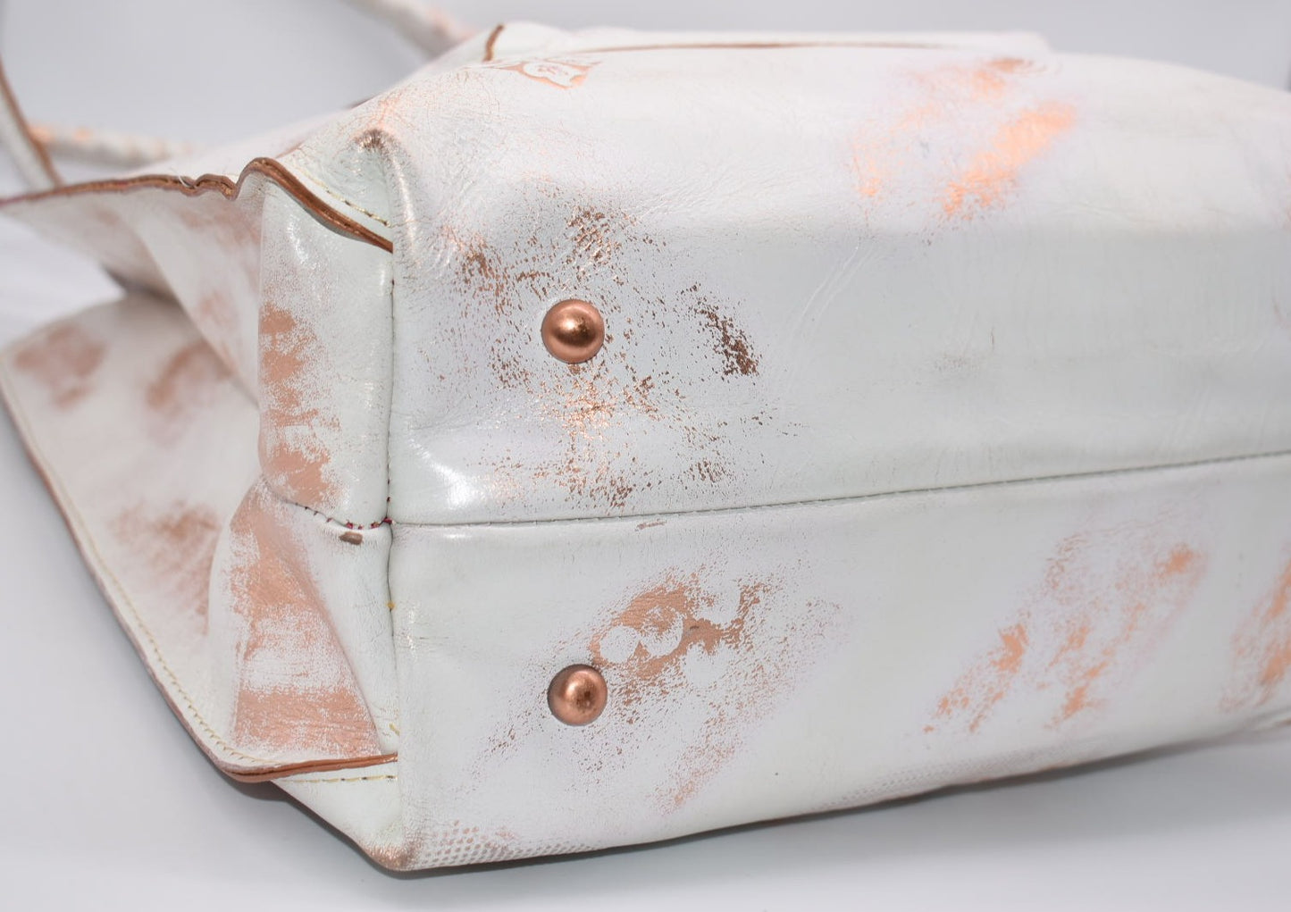 Patricia Nash Cavo Tote Bag in Tooled Pink White Metallic