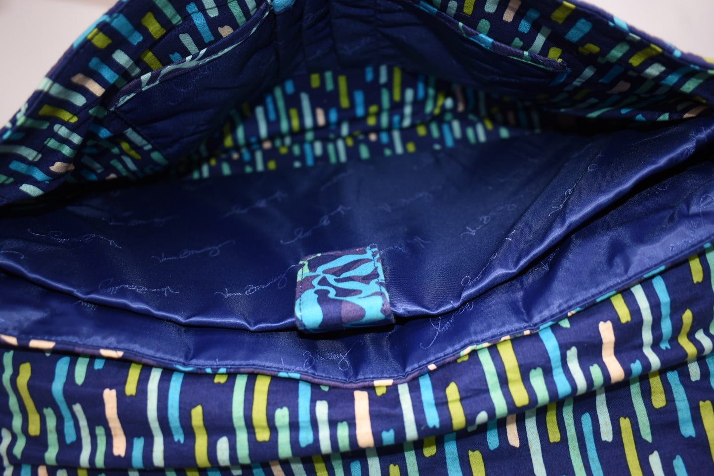 Vera Bradley Laptop Messenger Bag in "Katalina Blues" Pattern