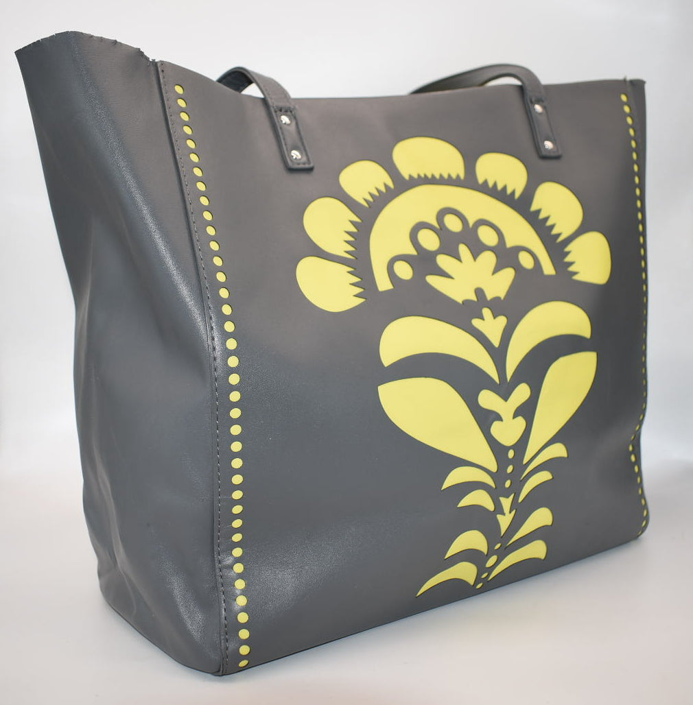 Vera Bradley Laser Cut Tote Bag