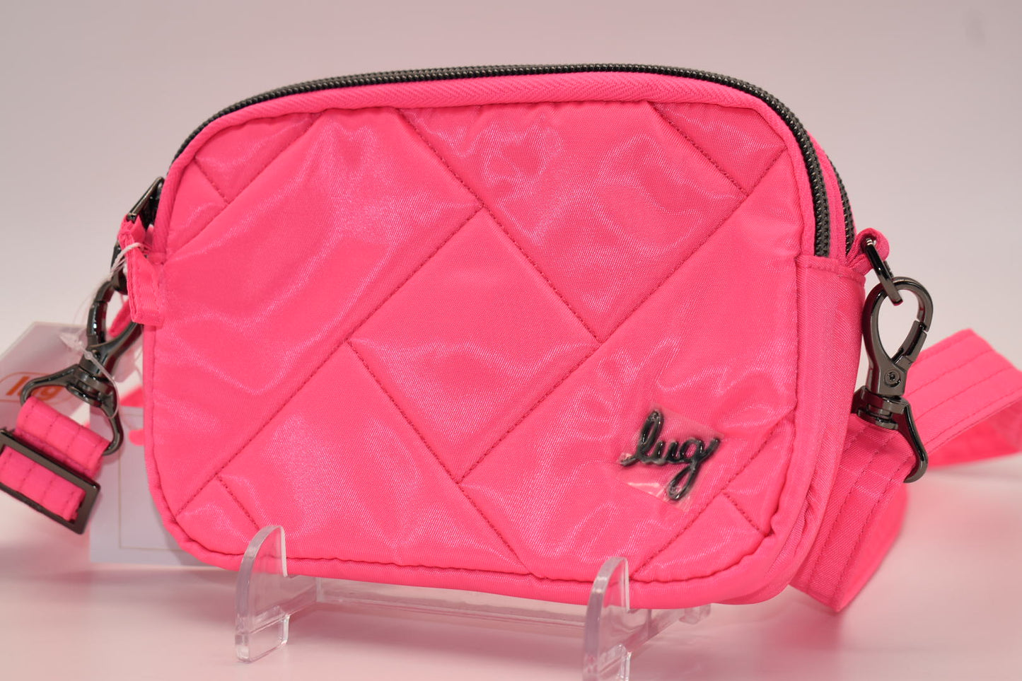 Lug Coupe SE Convertible Crossbody Bag in Magenta