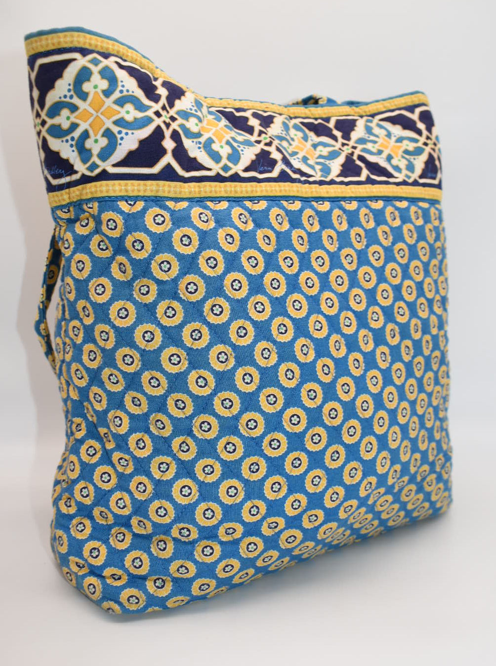 Vera Bradley Everyday Tote Bag in "Riviera Blue" Pattern