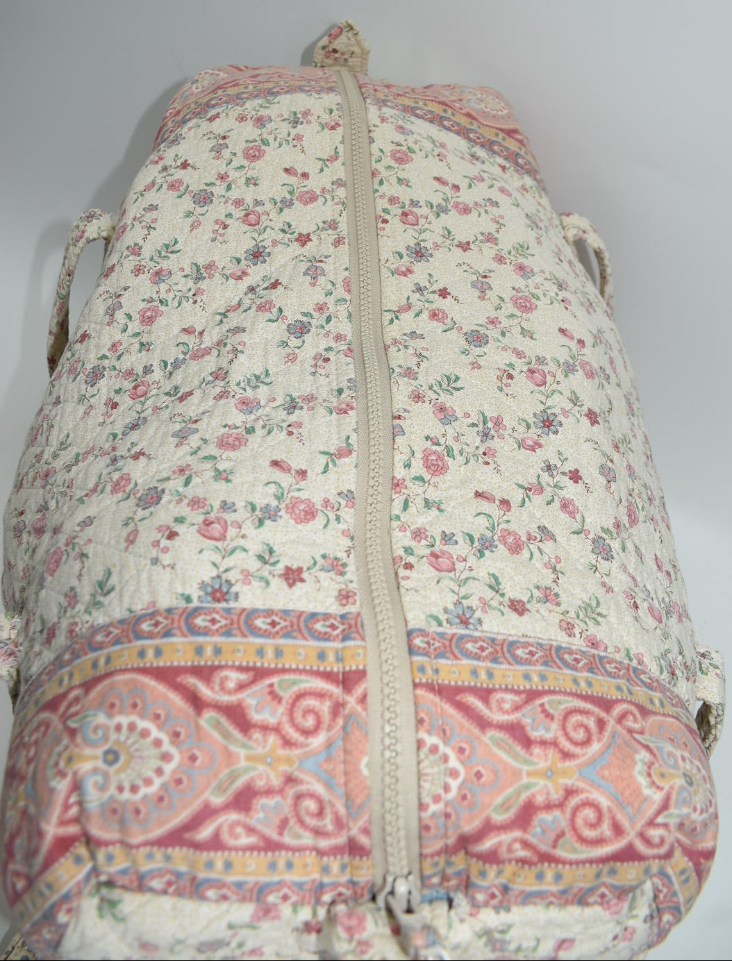 Vintage Vera Bradley Large Duffel Bag in "Cream-1985" Pattern