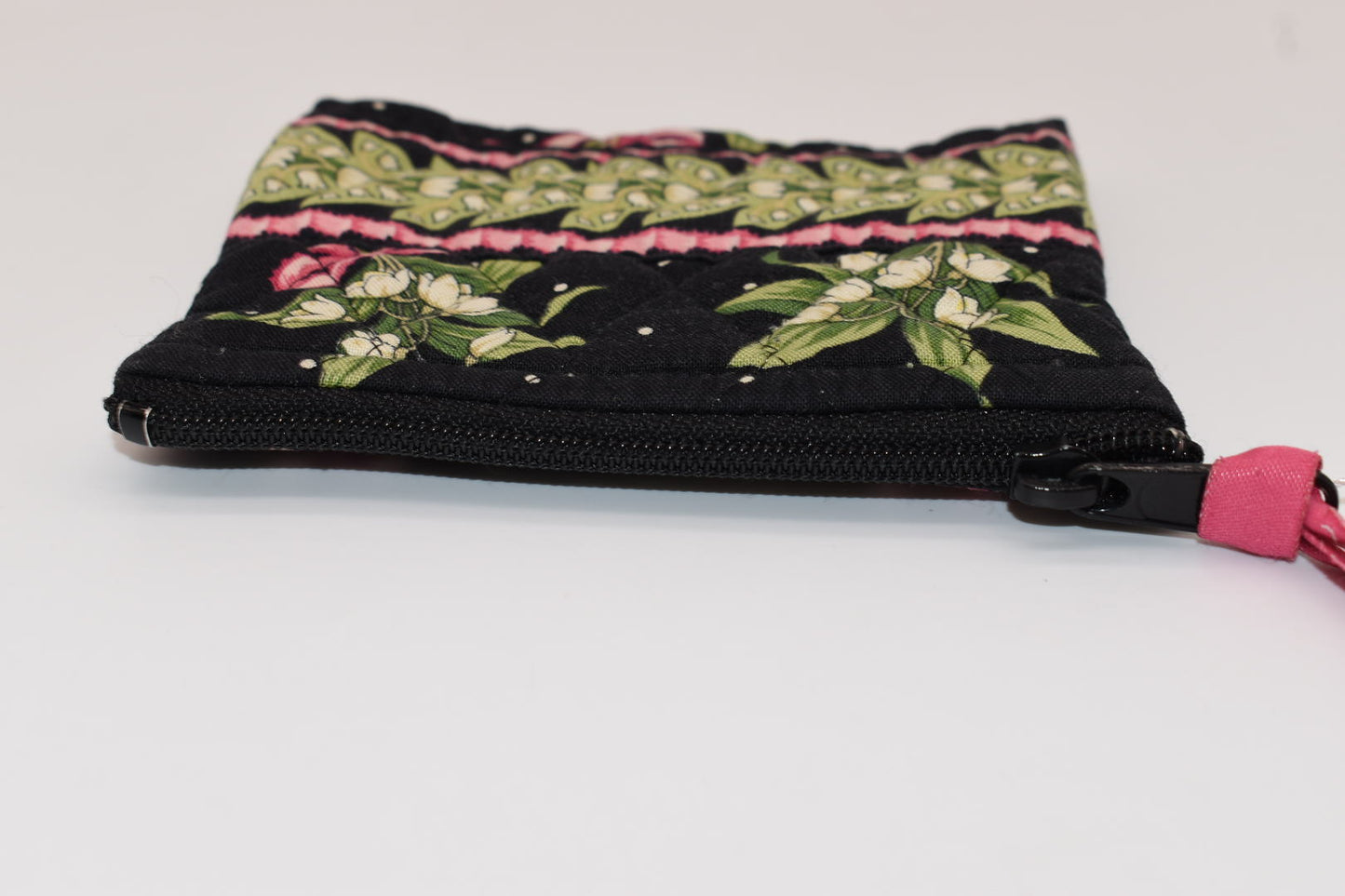 Vera Bradley  Zip Coin Wallet in "New Hope" Pattern