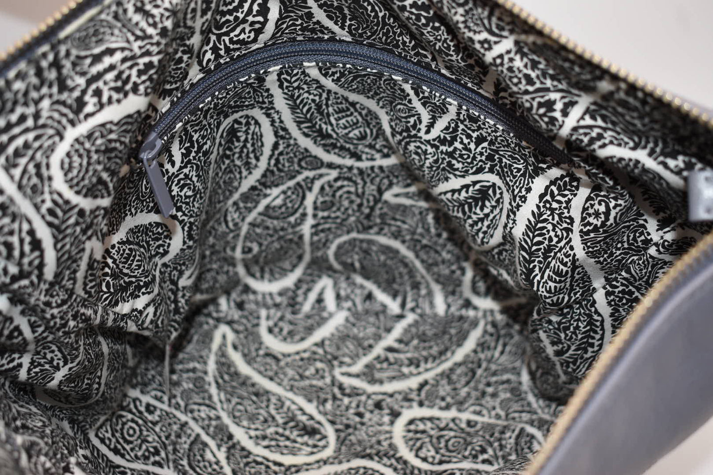 Vera Bradley Leather Carryall Shoulder Bag in Sycamore Carbon Gray