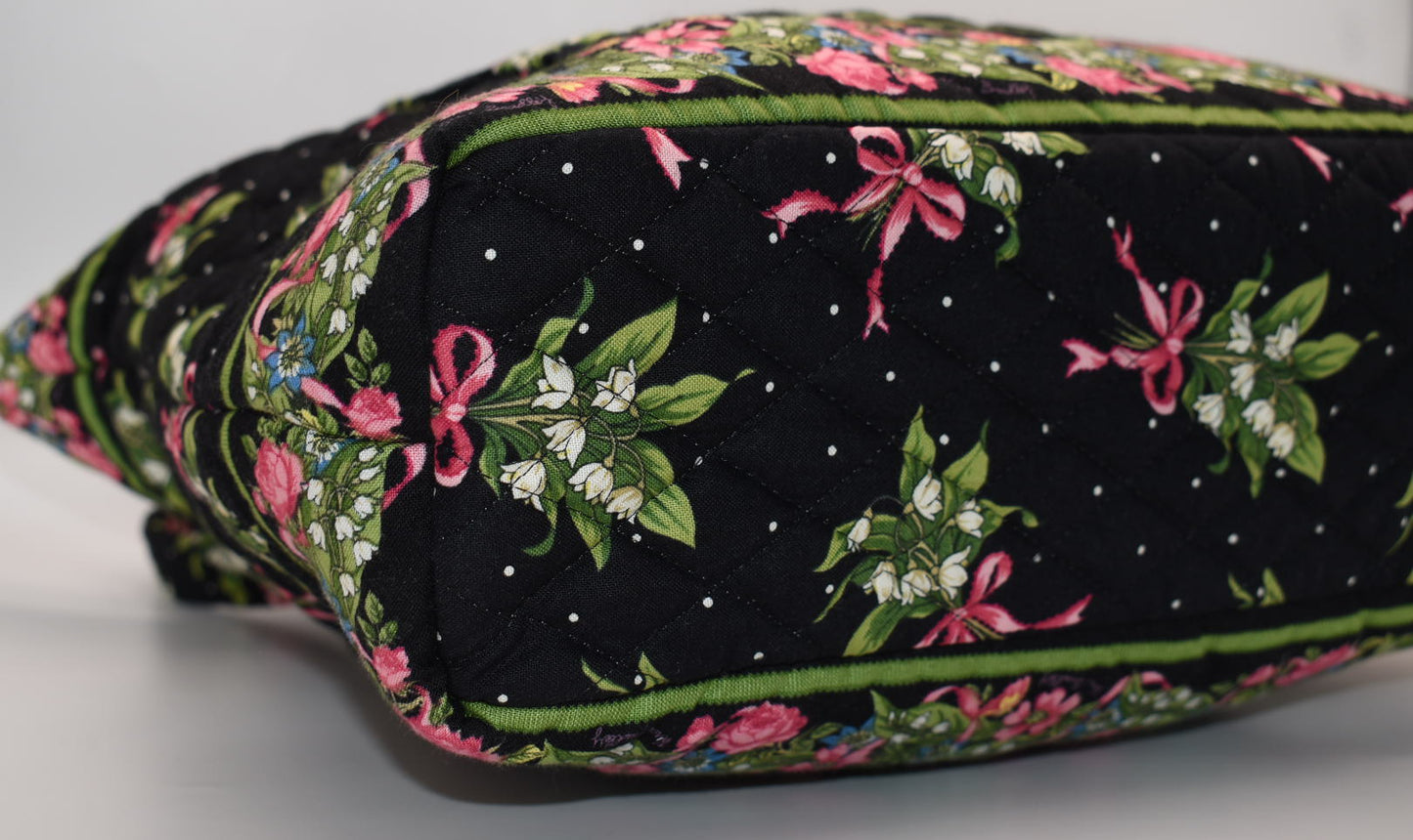 Vera Bradley Villager Tote Bag in "New Hope-1999" Pattern