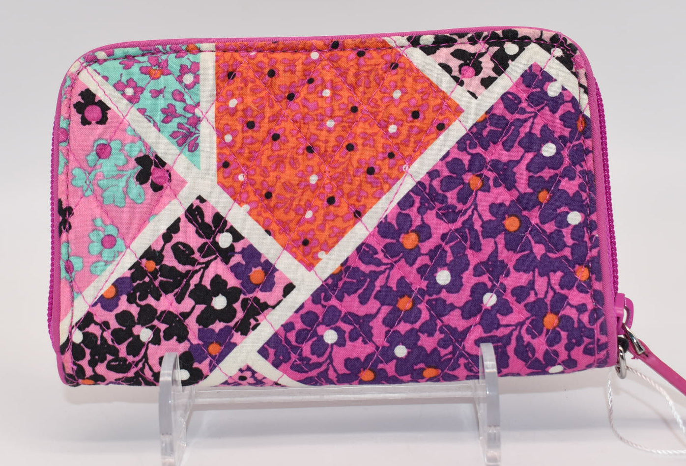 Vera Bradley RFID Grab & Go Wallet in "Modern Medley" Pattern