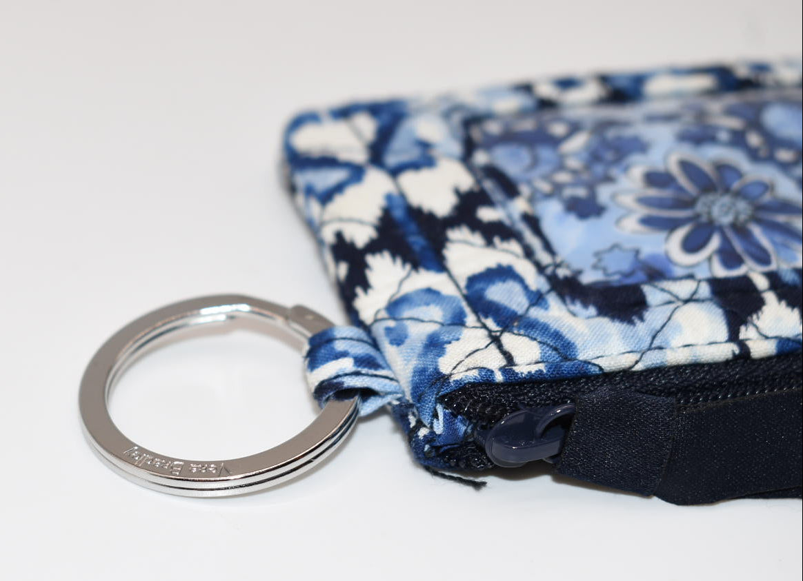 Vera Bradley Zip ID Case in "Ikat Island" Pattern