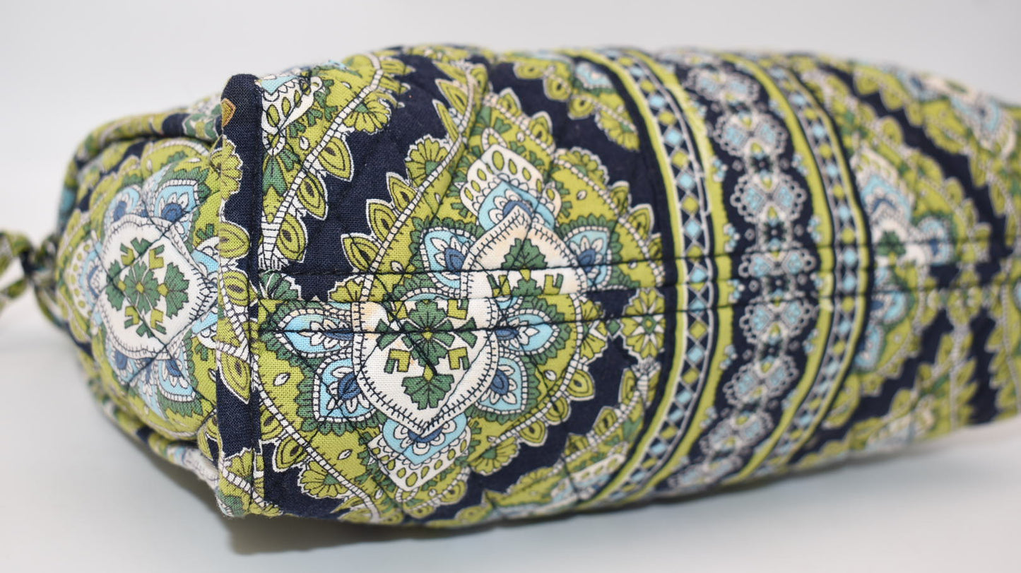 Vera Bradley Large Zip Cosmetic Bag in "Cambridge" Pattern