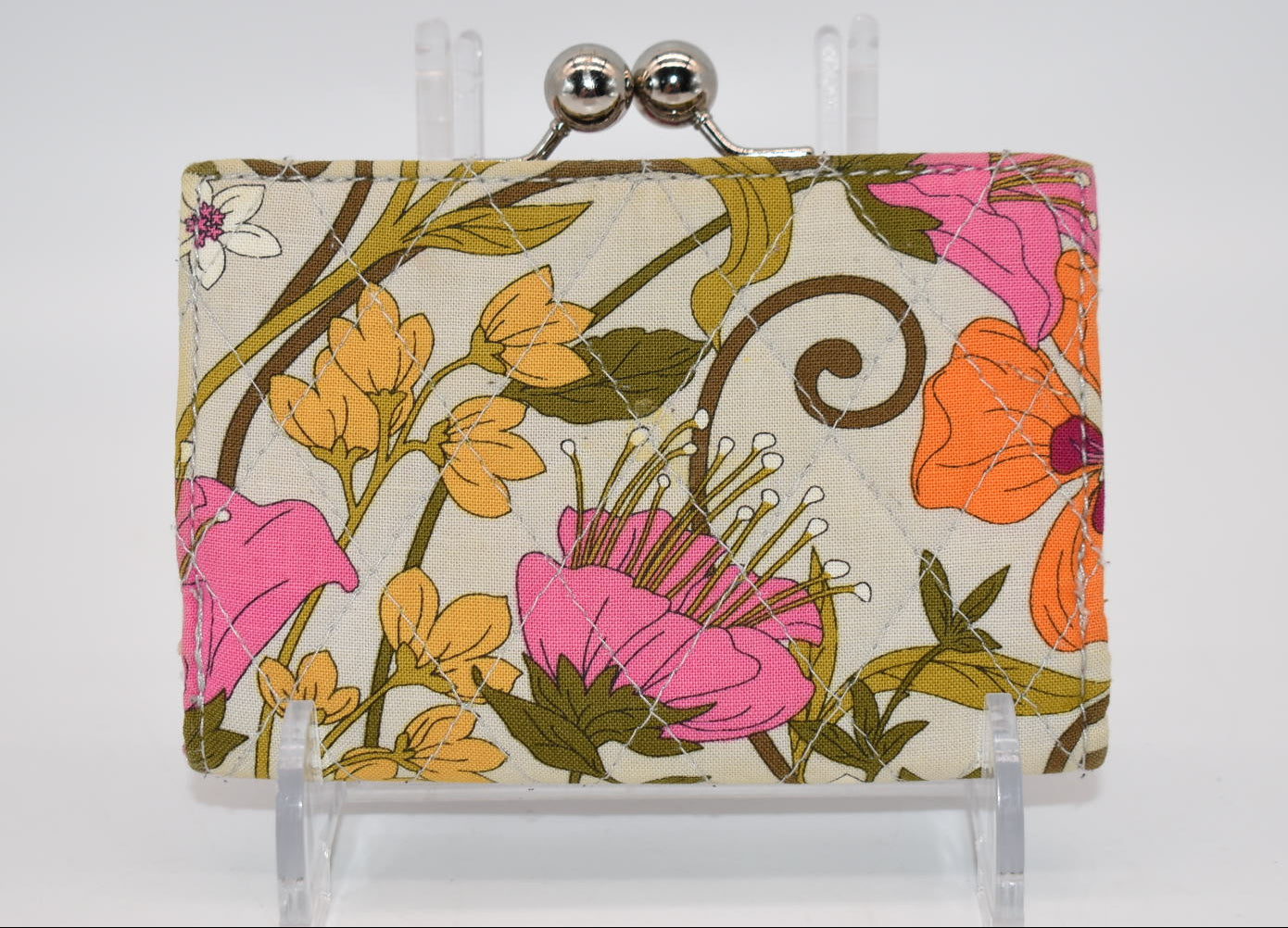 Vera Bradley Kisslock Trifold Wallet in "Tea Garden" Pattern