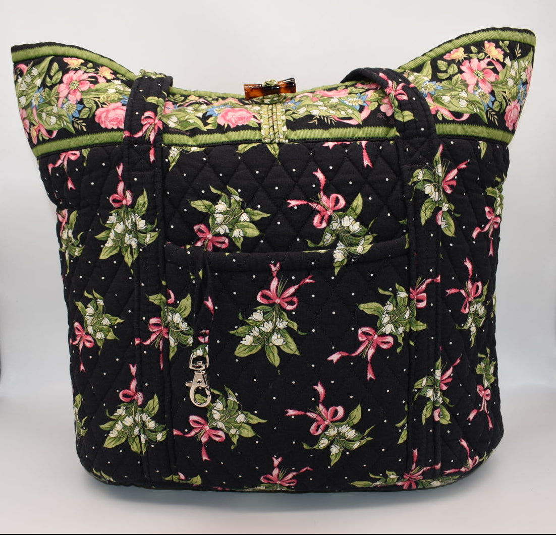 Vera Bradley Large Vera Tote Bag in "New Hope" Pattern