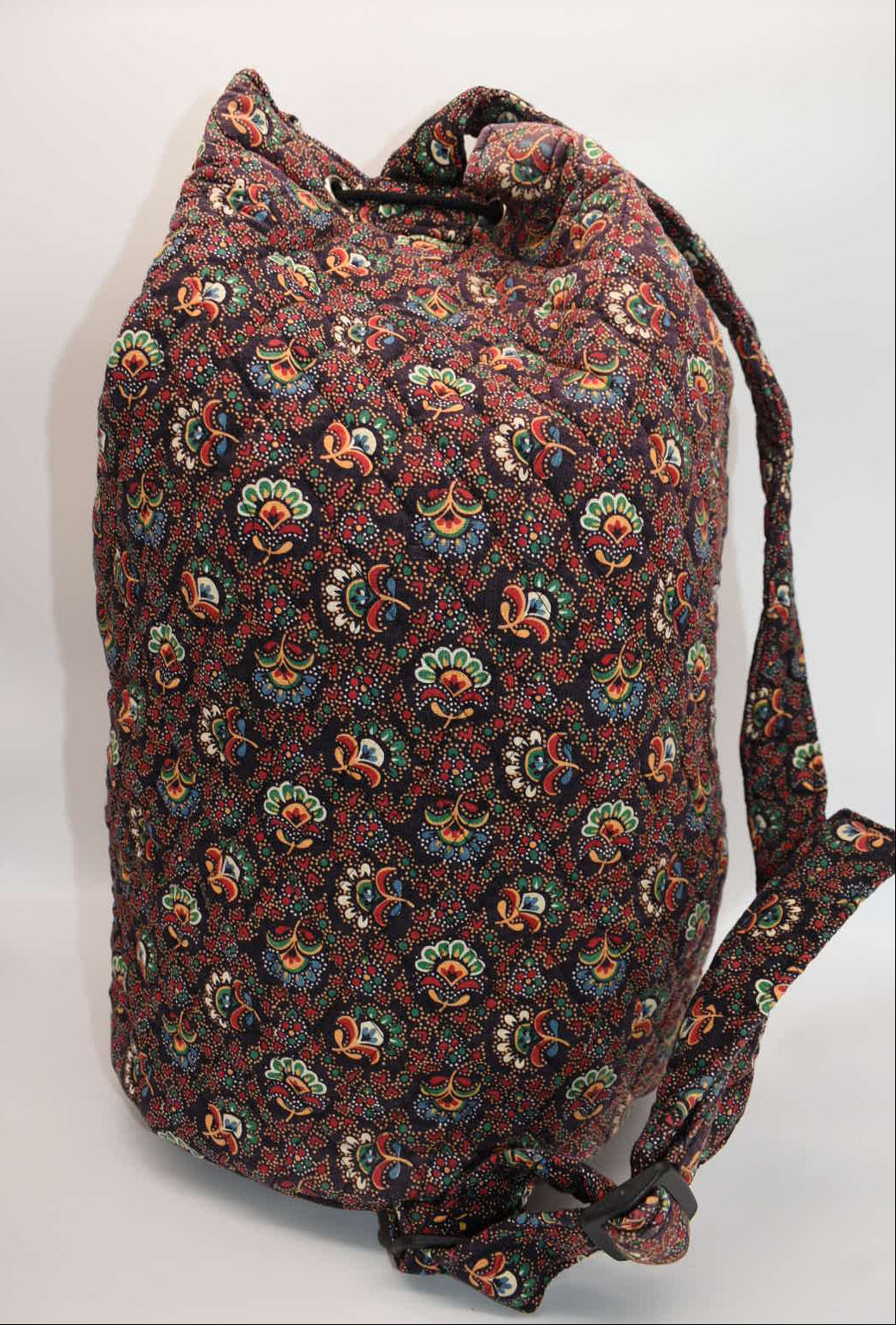 Vintage Vera Bradley Large Drawstring Sling Backpack in "Colette Black" Pattern