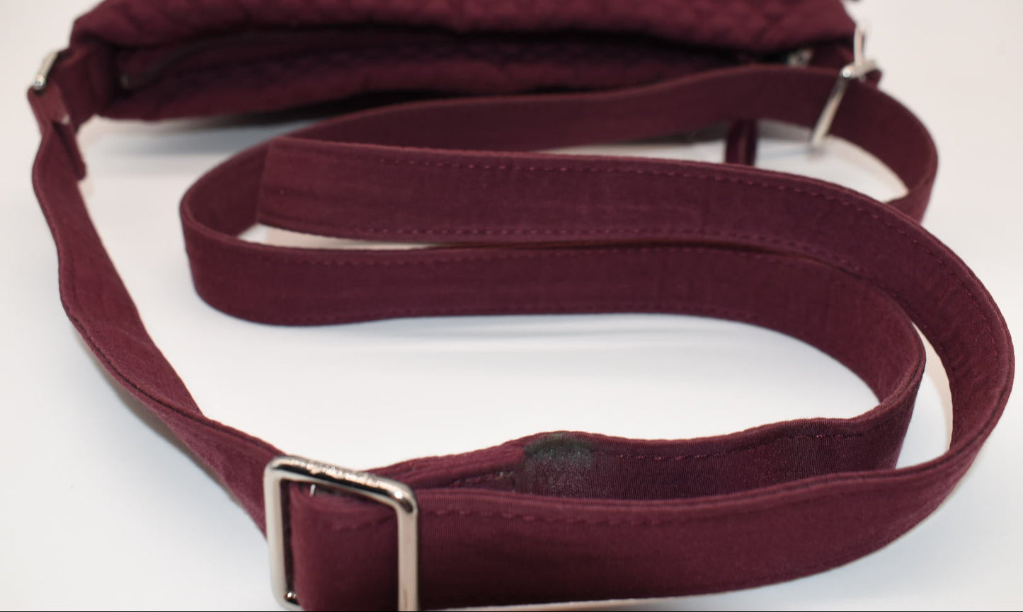 Vera Bradley Microfiber Triple Zip Hipster Crossbody Bag in "Hawthorn Rose"