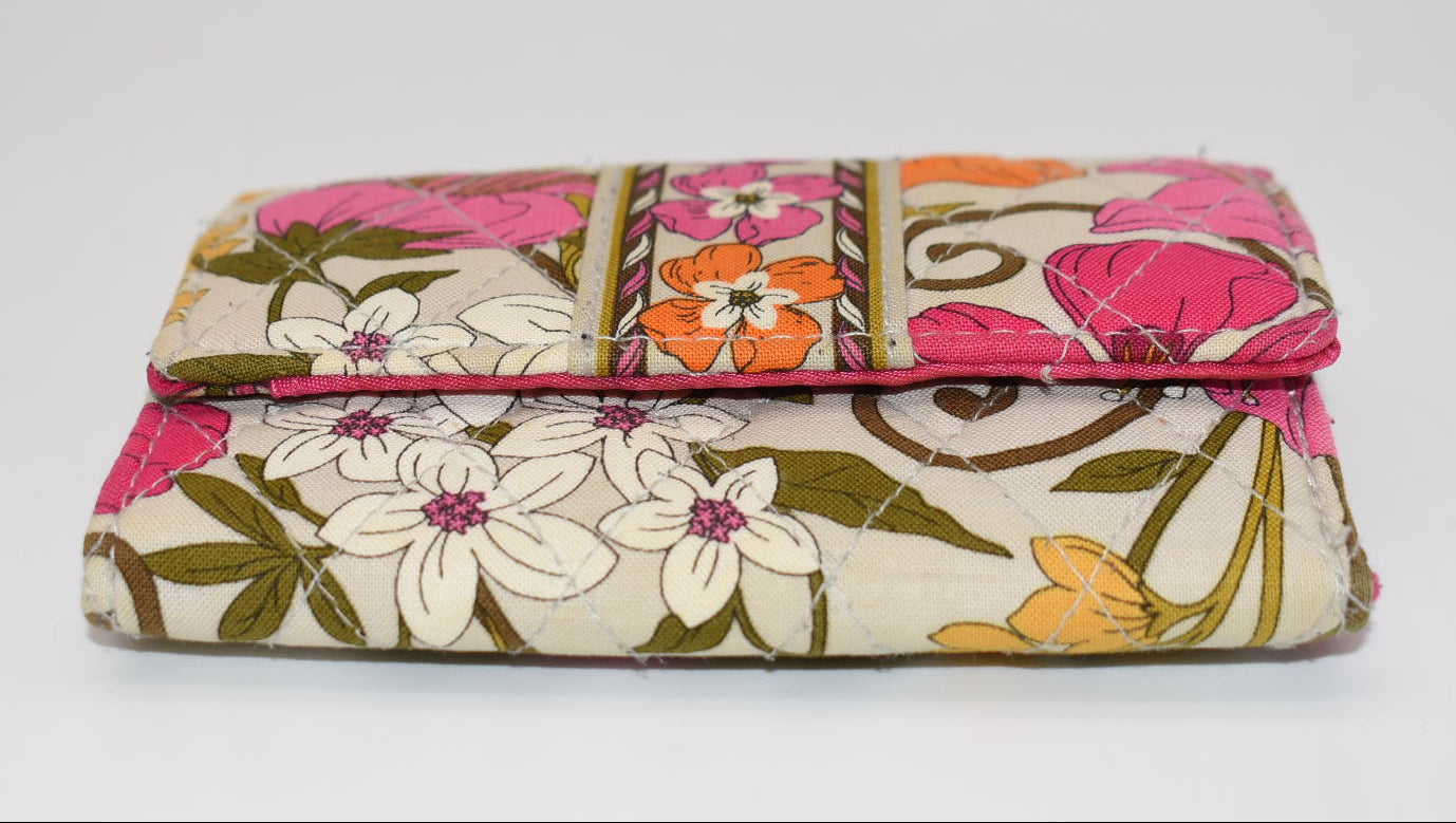 Vera Bradley Kisslock Trifold Wallet in "Tea Garden" Pattern