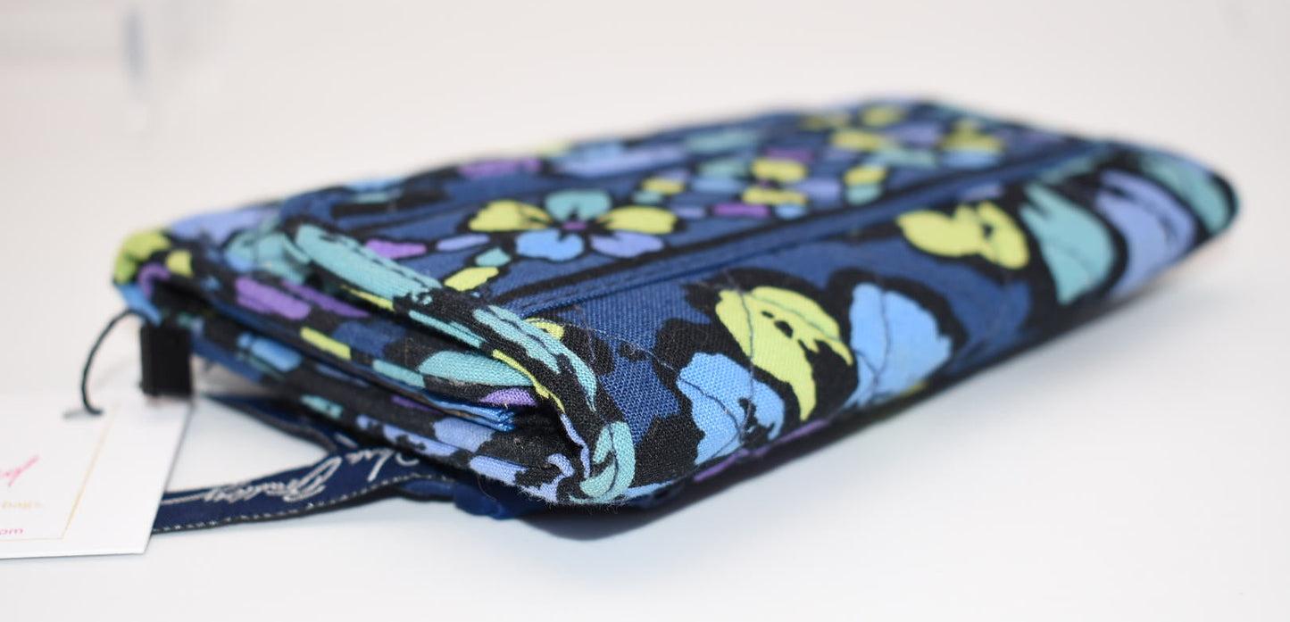 Vera Bradley Compact Trifold Wallet in "Indigo Pop" Pattern