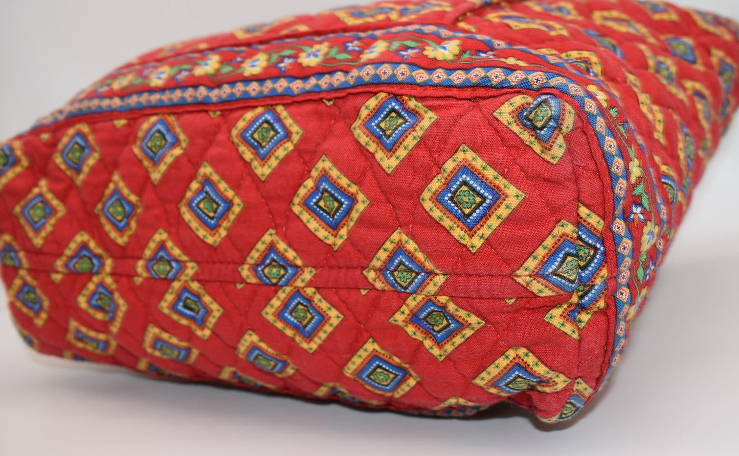 Vera Bradley East West Toggle Tote Bag in "Villa Red" Pattern