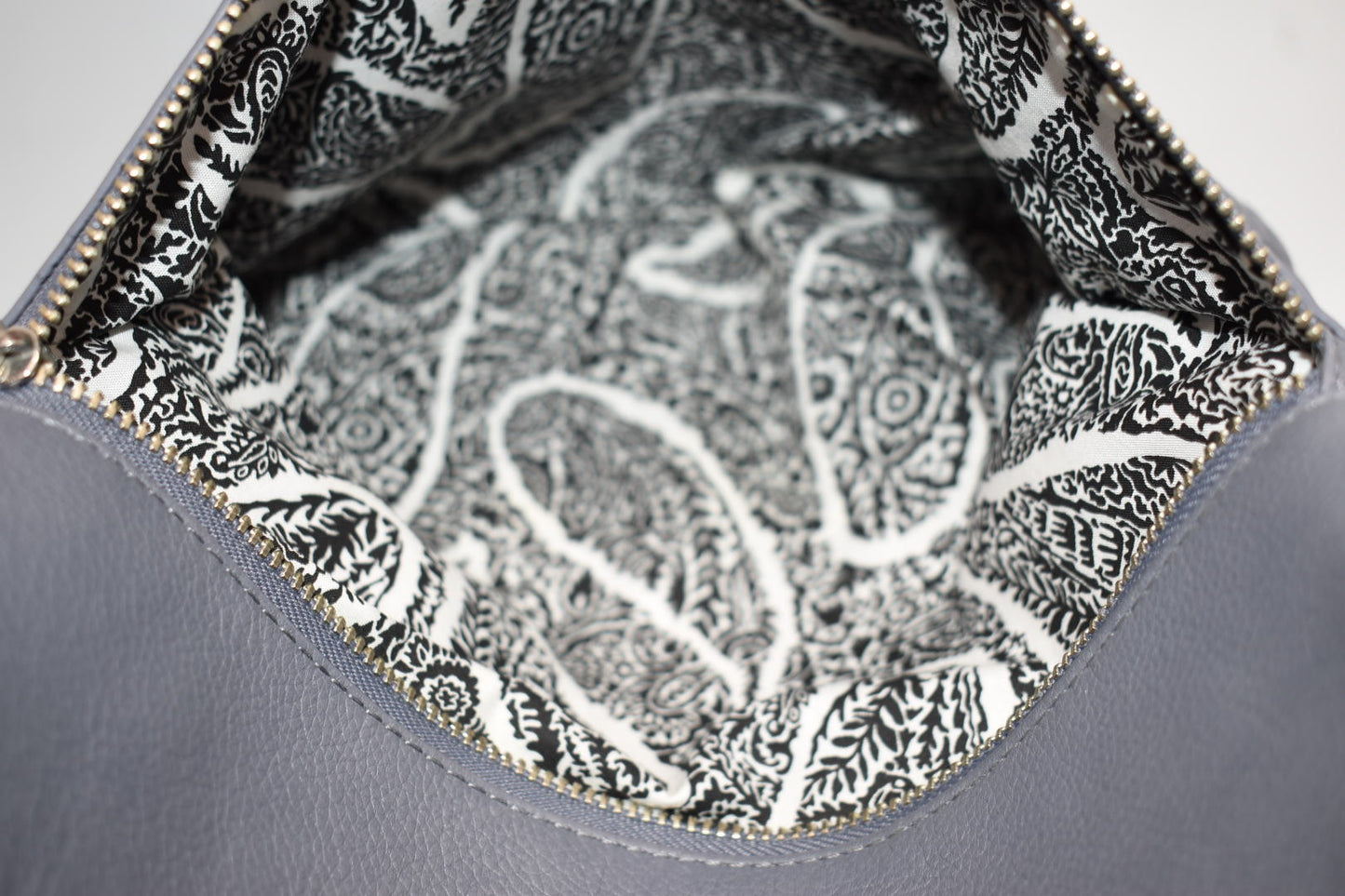 Vera Bradley Leather Carryall Shoulder Bag in Sycamore Carbon Gray