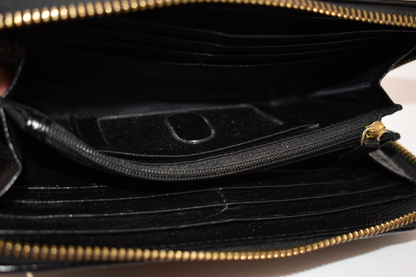 Brahmin Suri Wallet in Creme Multi-Texture