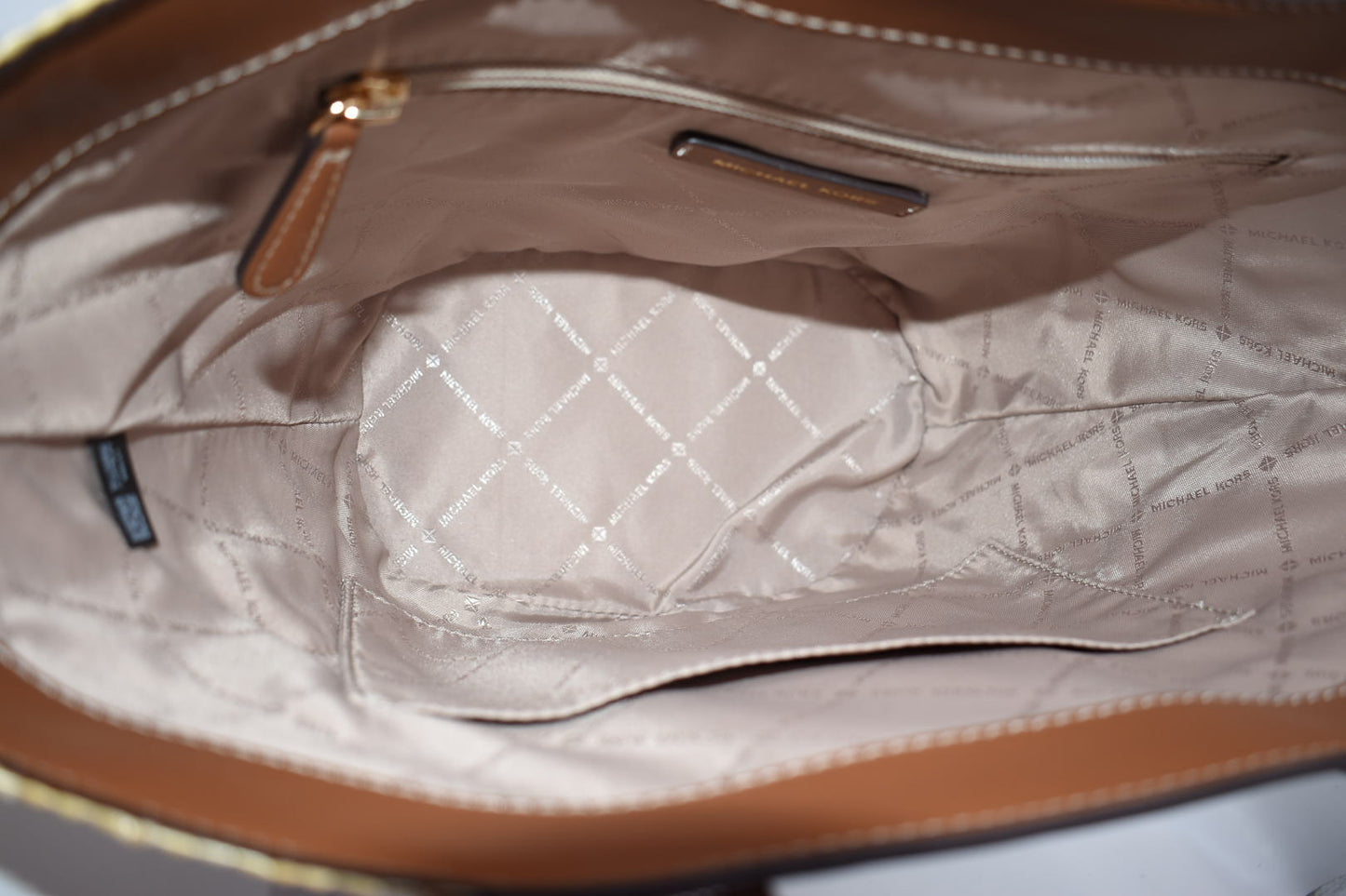 Michael Kors Portia Small Bucket Bag