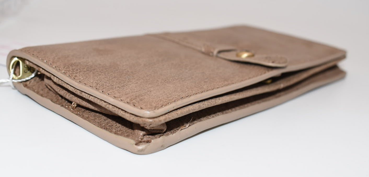 HOBO Alta Leather Continental Wallet in Rose Dust