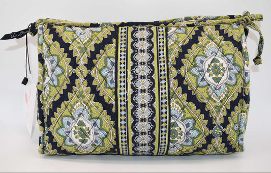 Vera Bradley Large Zip Cosmetic Bag in "Cambridge" Pattern